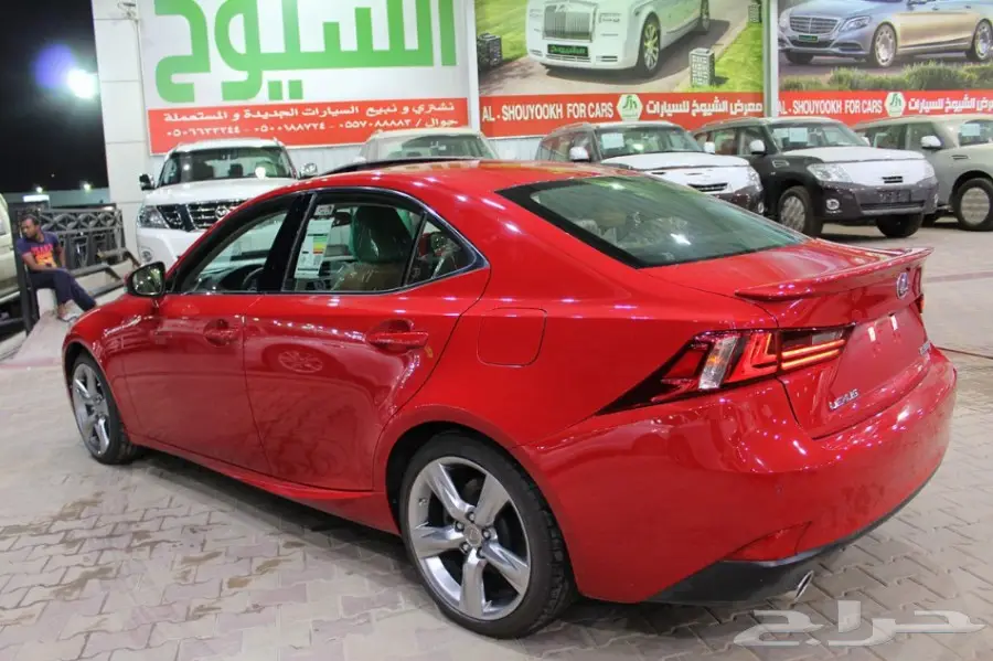 عرض خاص لكزس IS 350 موديل 2016  (image 7)