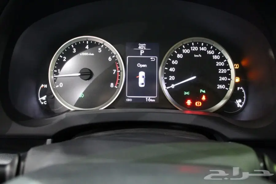 عرض خاص لكزس IS 350 موديل 2016  (image 12)