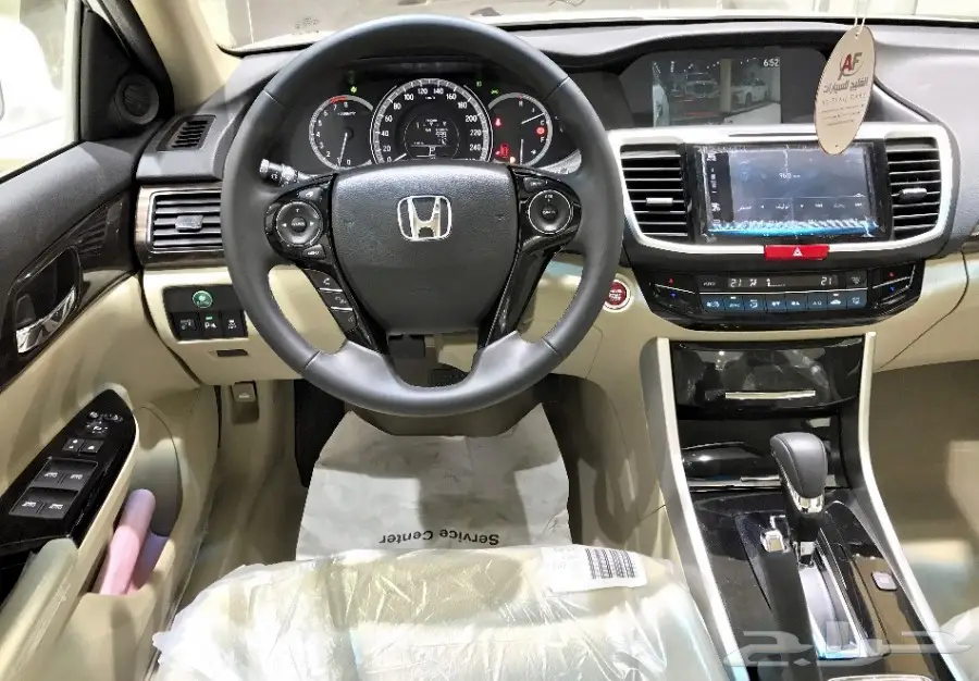 هوندا اكورد 2017 فل كامل V4 (سعودي) ... (image 6)