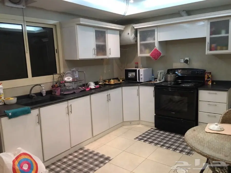 مطبخ نظييف جدا للبيع