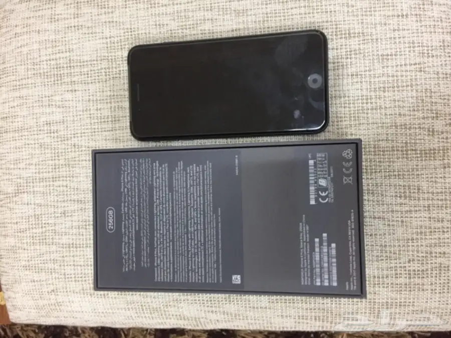 آيفون 8plus 256G  اللون Space Gray الأحساء (image 5)