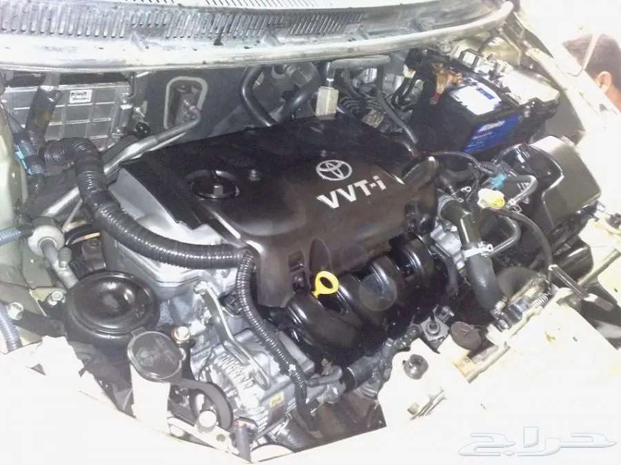 للبيع مكينه وقير يارس تويوتا على الشرط