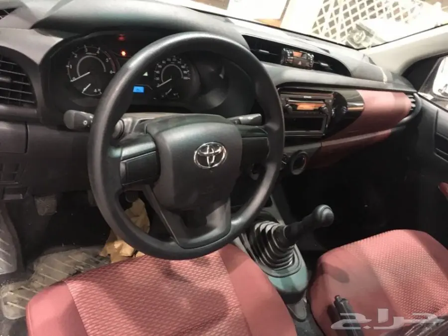 تويوتا هايلوكس غمارتين ديزيل موديل 2016 Gl (image 4)