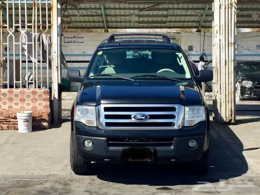 فورد اكسبيدشن قصير قمه في النظافة
