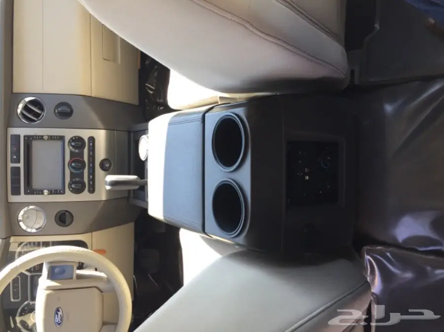 فورد اكسبيدشن قصير قمه في النظافة (image 3)