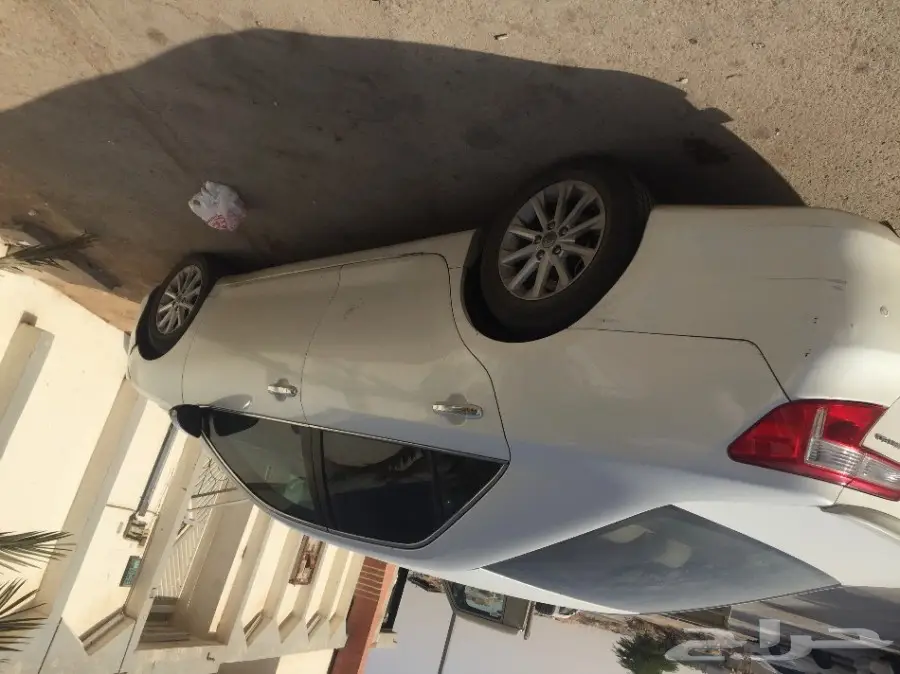 للبيع كامري 2012 لميتد (image 3)