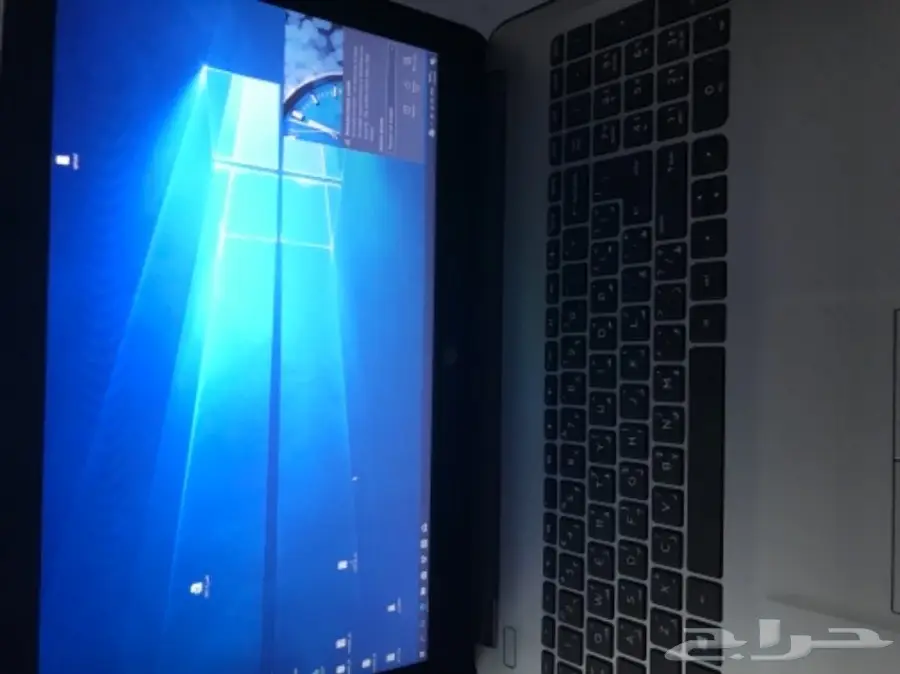 للبيع لابتوب HP من اخر جيل نزل  بيدعيلي من يب