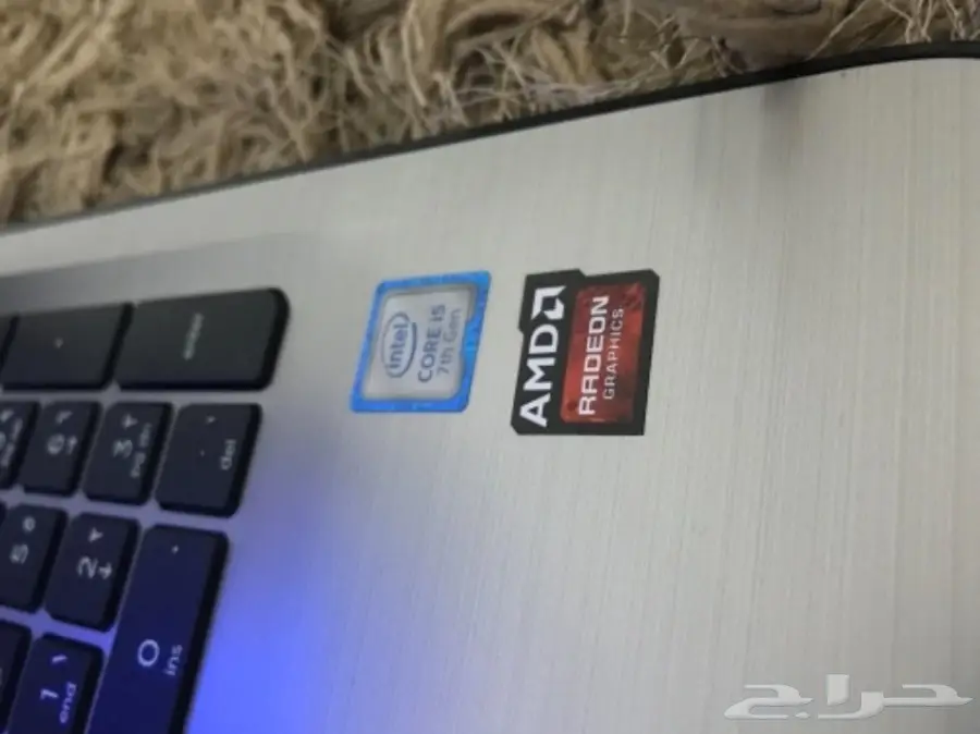 للبيع لابتوب HP من اخر جيل نزل  بيدعيلي من يب (image 3)