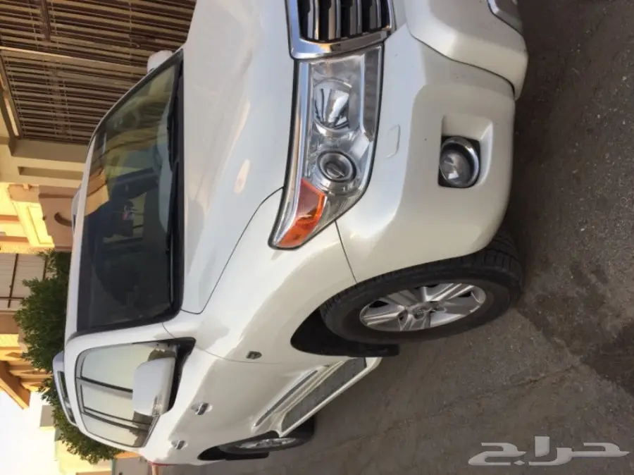 لاندكروزر2015 للبيع