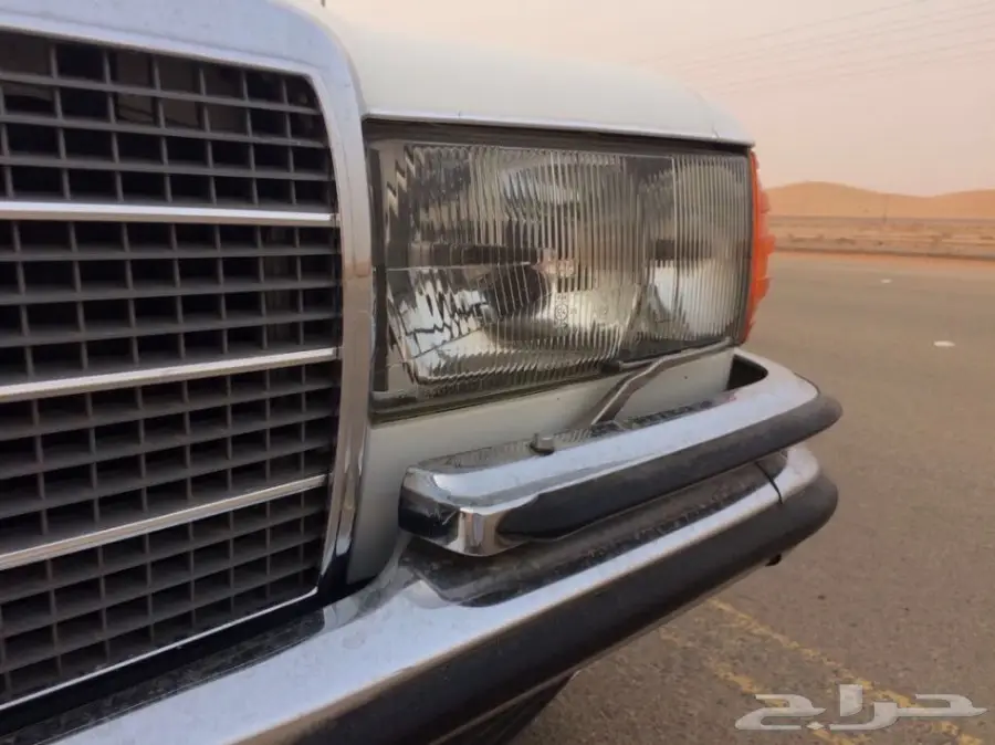 للبيع مرسيدس SE 280 مديل 1976 (image 2)