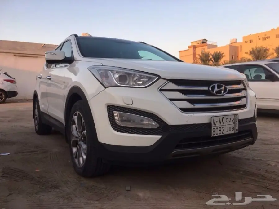 للبيع سياره سانتافيه 2013