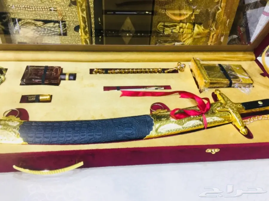 مزاد 50 د طقم هدية يجمل ممكن من نصيبك شاهد (image 10)