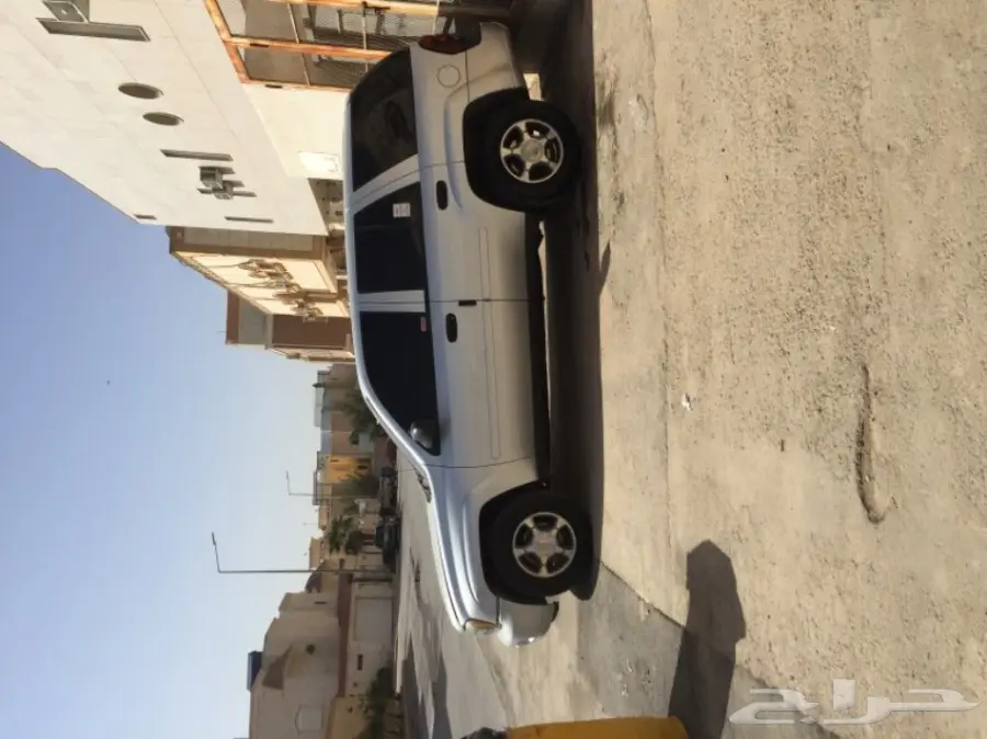 للبيع بليزر 2009 (image 1)