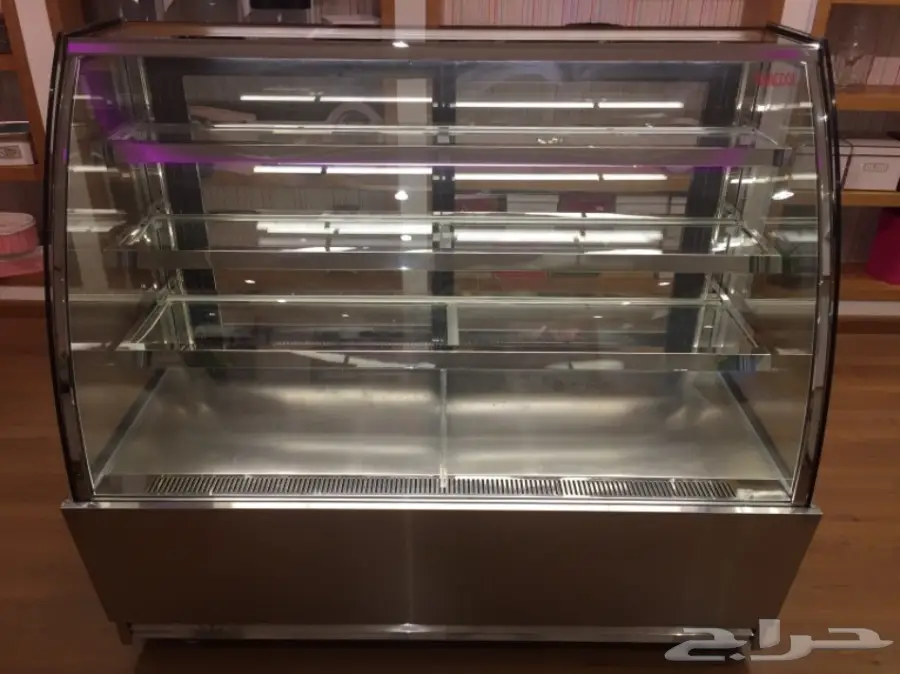 ثلاجة عرض جديدة - حفر الباطن