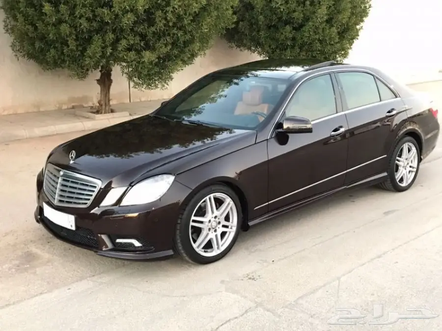 مرسيدس بانوراما  E300  جفالي كت AMG 2011 (image 12)