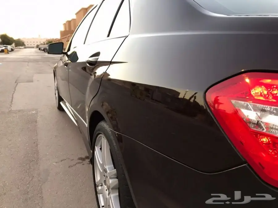 مرسيدس بانوراما E300 جفالي كت AMG 2011 (image 23)