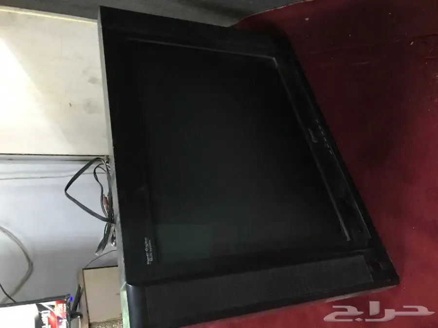 تلفزيون 32 بوصه وجهاز تمارين رياضيه ب120 ريال (image 1)