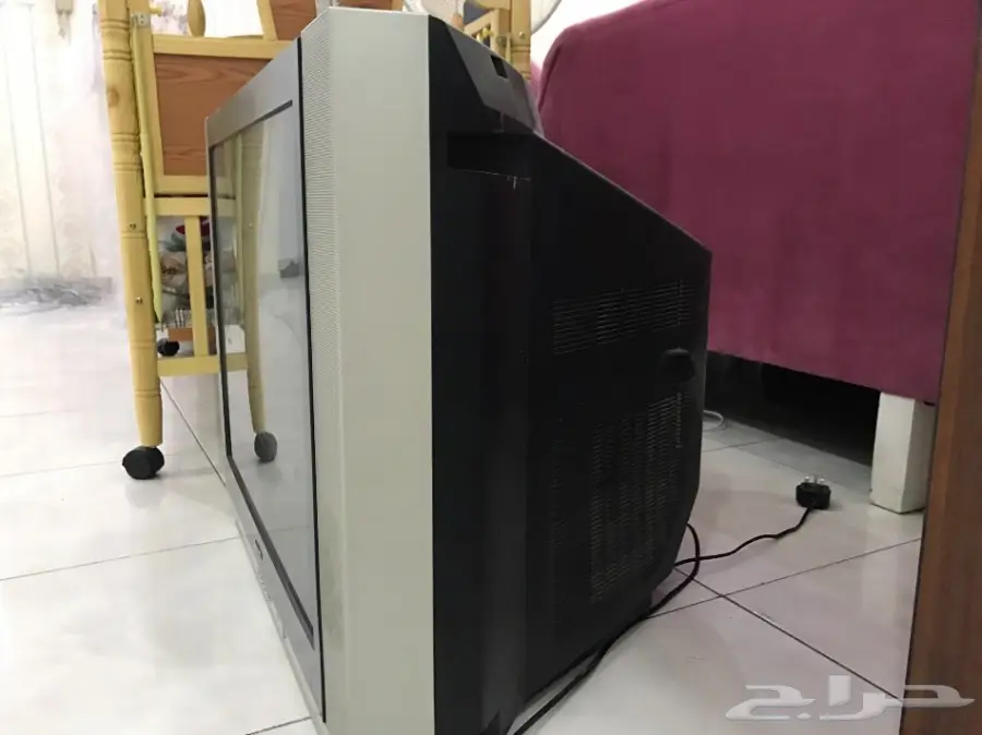 تلفزيون للبيع (image 1)