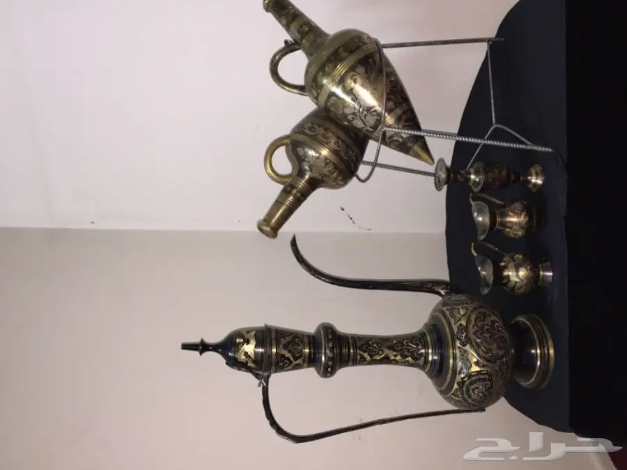 تحف نحاس قديمة مخزنه (image 1)