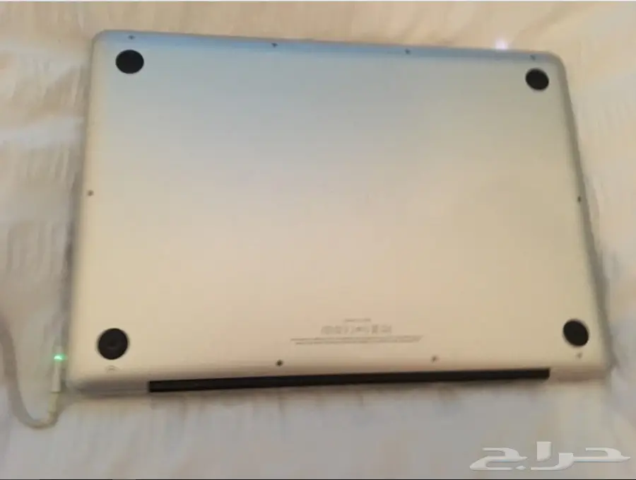 macbook pro 2011  (image 1)