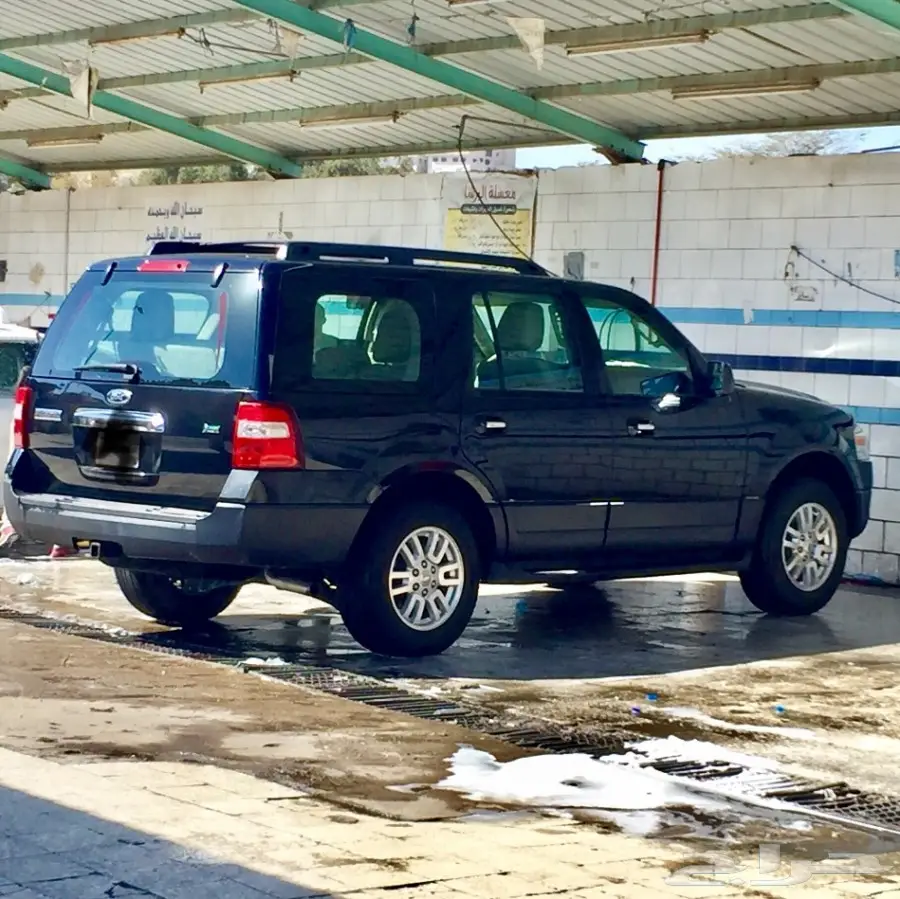 فورد اكسبيدشن قصير قمه في النظافة (image 2)