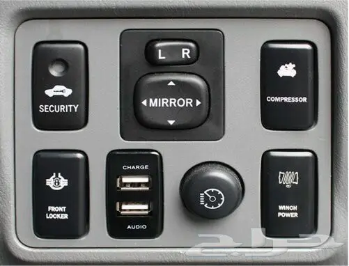 قطعة يواس بيUSB 2.1 A لجميع سيارات تويوتا (image 8)