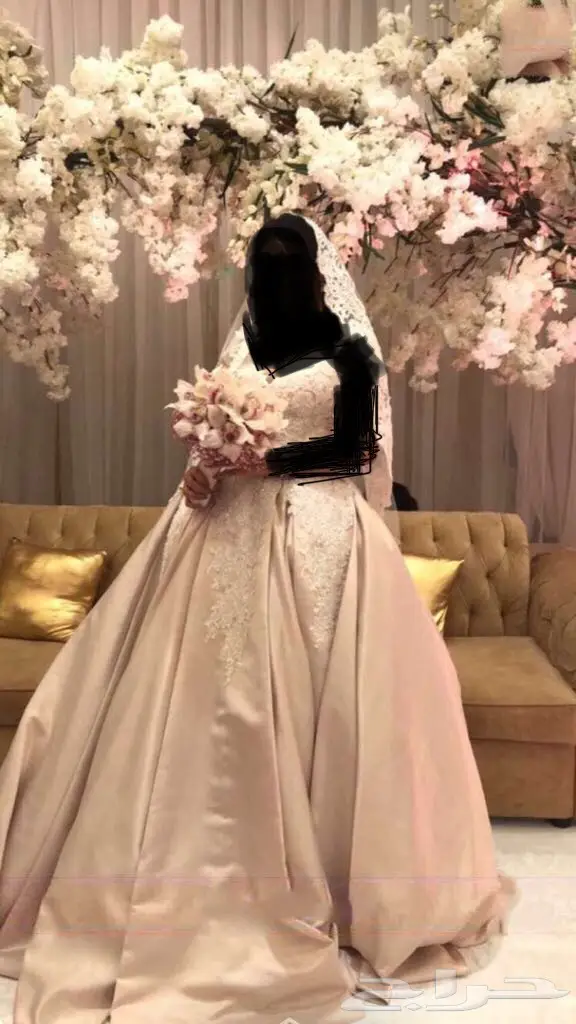 فستان زواج تفصيل حديث