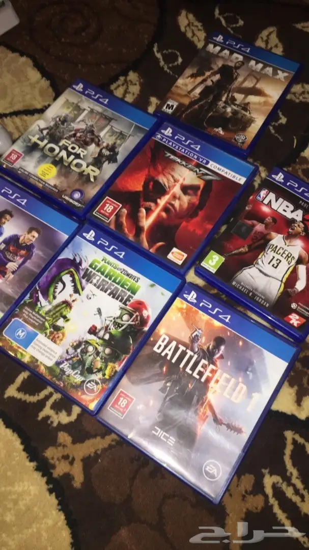 للبيع بلاستيشن 4 ابيض  (image 2)