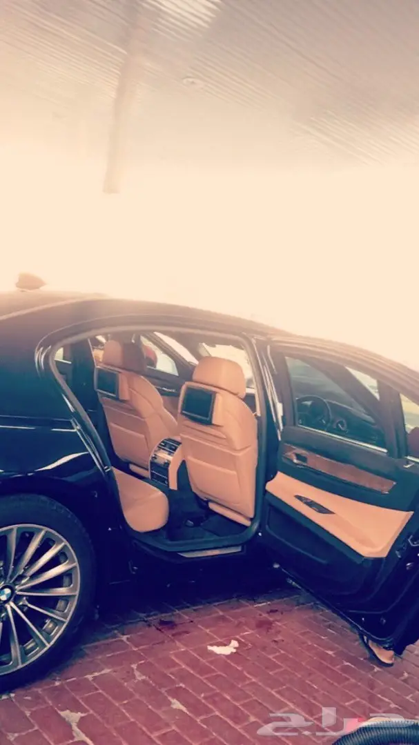 بي ام دبليو2011الفئة السابعه2011فل كامل وكاله