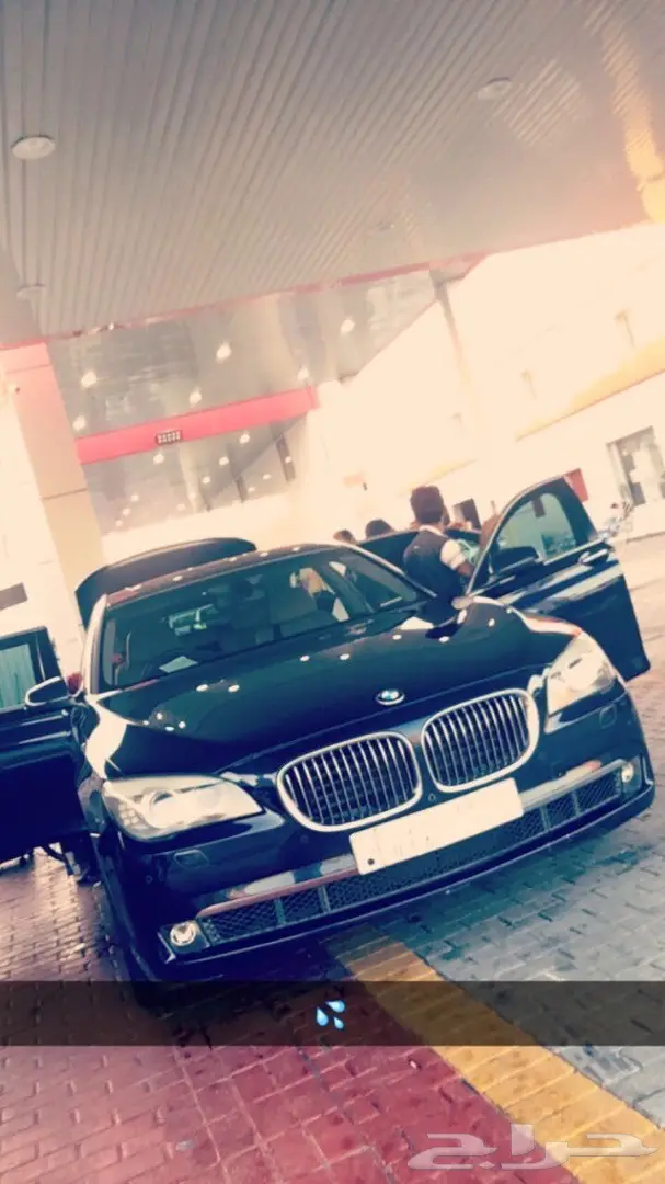 بي ام دبليو2011الفئة السابعه2011فل كامل وكاله (image 1)