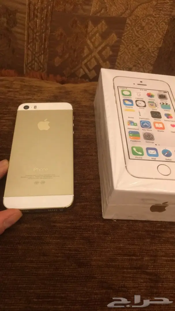 ايفون 5S ذهبي 16 قيقا - كالجديد! (image 6)