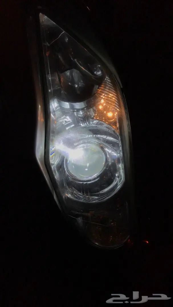 شمعات كورولا 