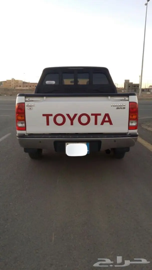 هايلوكس 2011 غمارتين جي ال اكس سعوديه مخزنه (image 1)