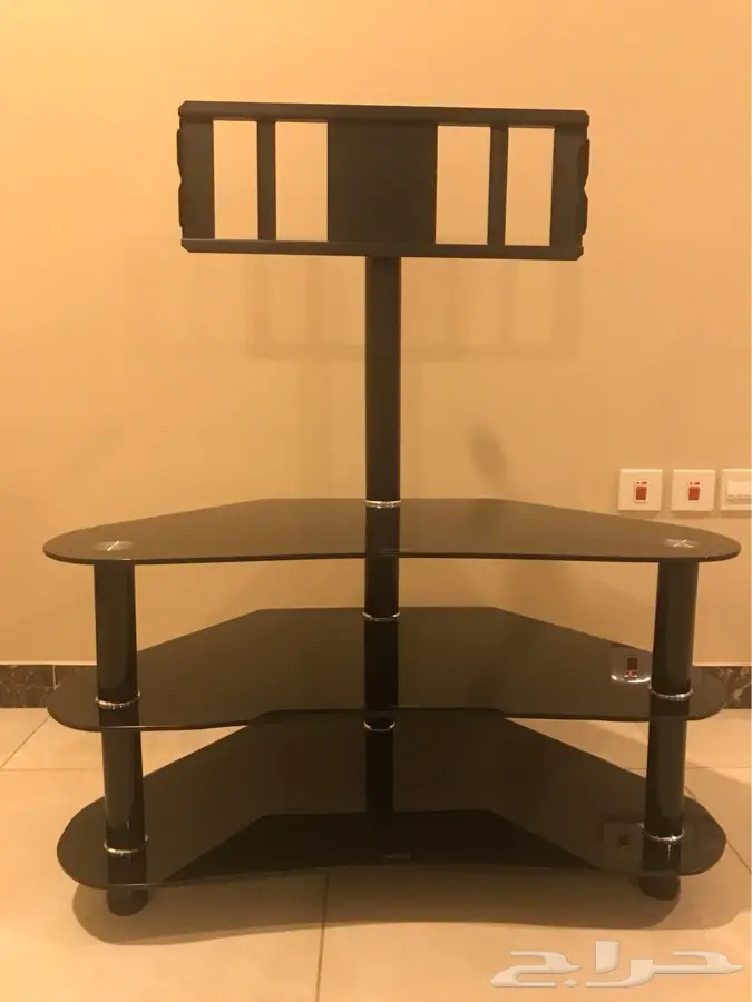 طاولة تلفزيون 