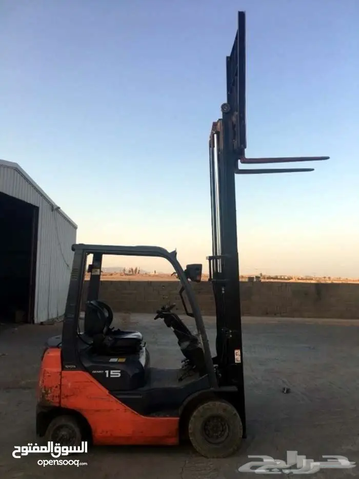 للبيع فوركلفت 2010 (image 1)