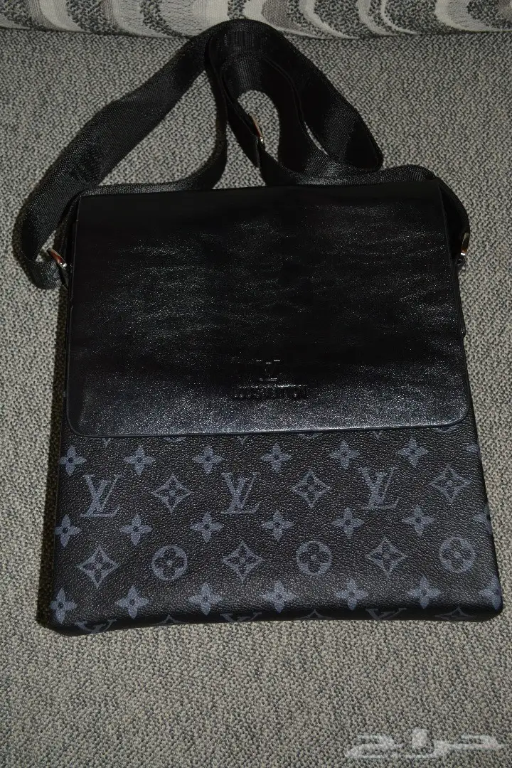  شنط نسائيه تقليد ماركات والخامه ممتازه جدا (image 4)