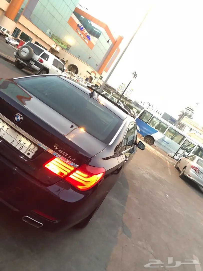 بي ام دبليو2011الفئة السابعه2011فل كامل وكاله (image 10)