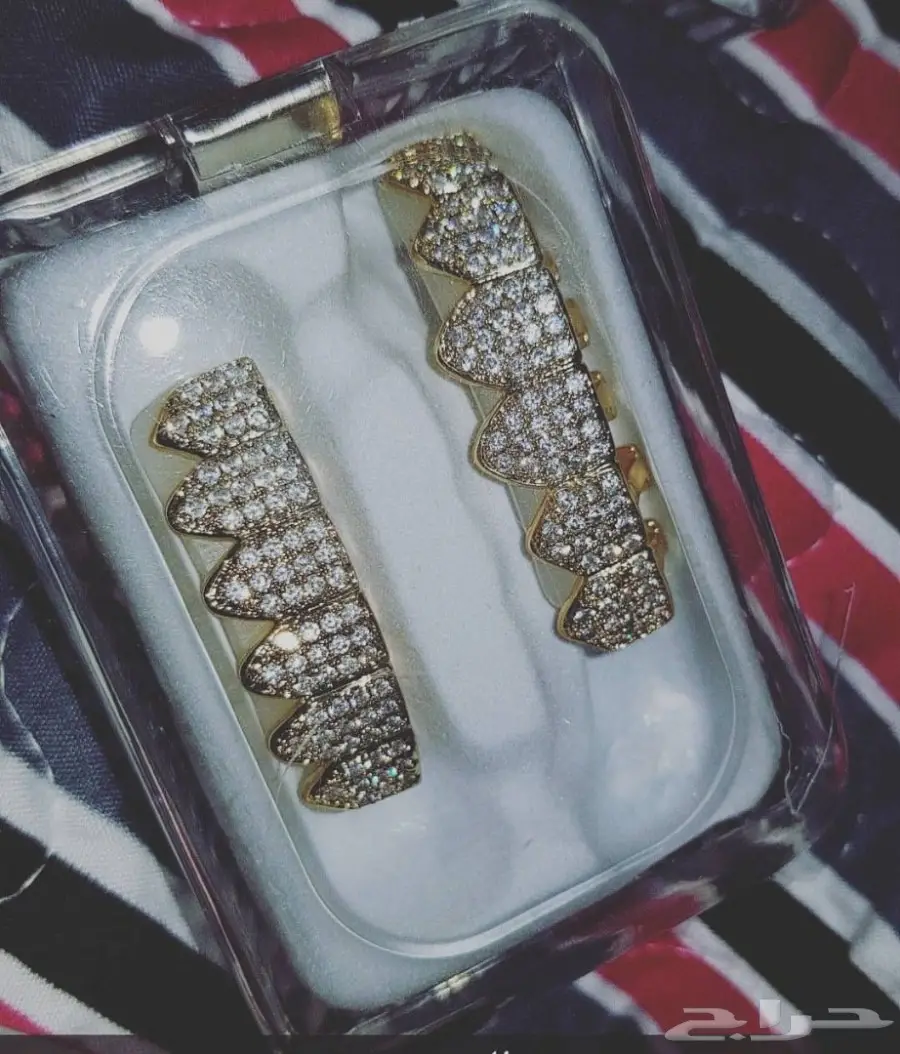 تلبيسات أسنان - تشكيلة واسعة من الألوان والأشكال (image 1)