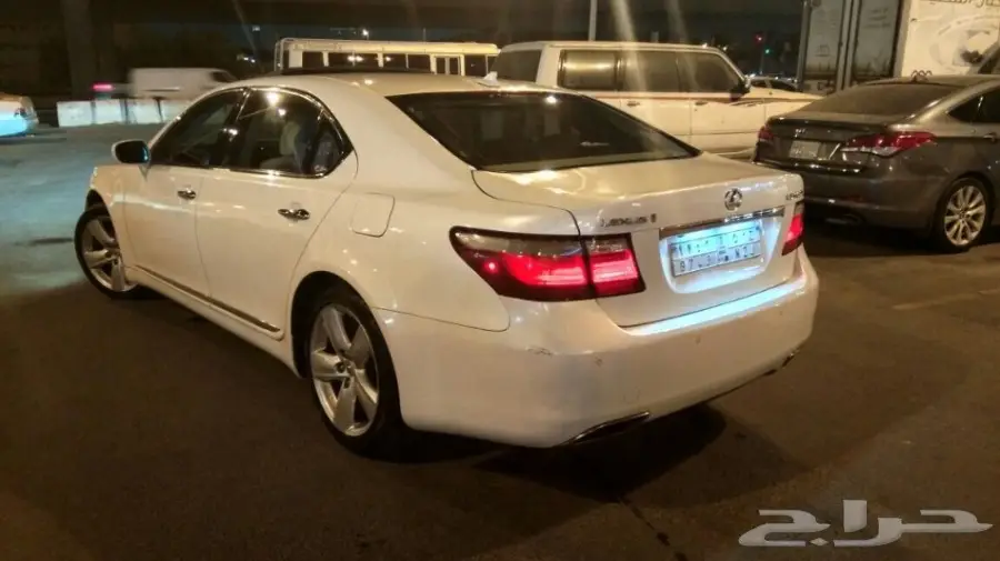 لكزس 2007 460L (image 17)