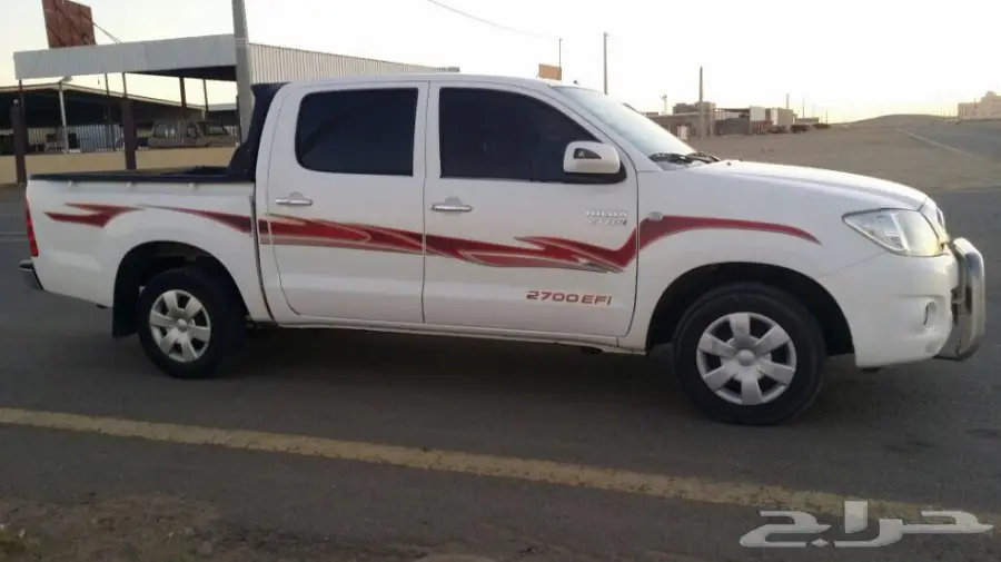 هايلوكس 2011 غمارتين جي ال اكس سعوديه مخزنه (image 4)