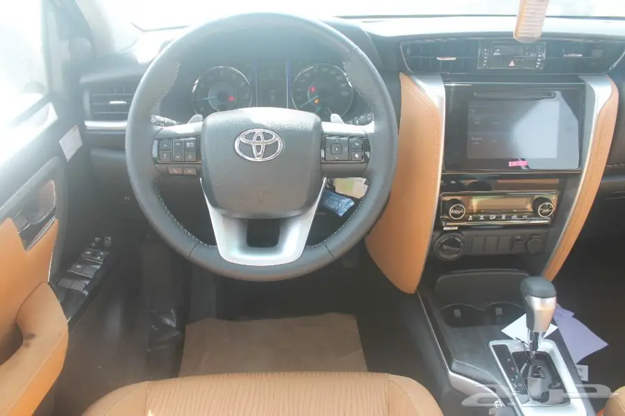 تويوتا فورشنر موديل 2018 سعودي 6 سلندر (image 15)