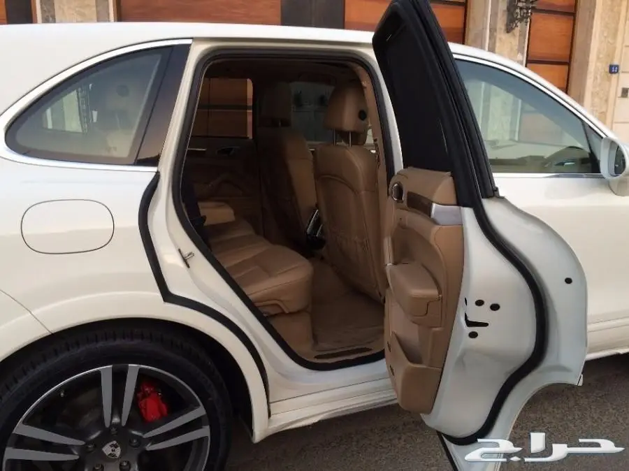 بورش كايين اس 2011 فل كااامل ابيض (image 21)