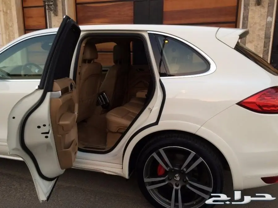 بورش كايين اس 2011 فل كااامل ابيض (image 24)