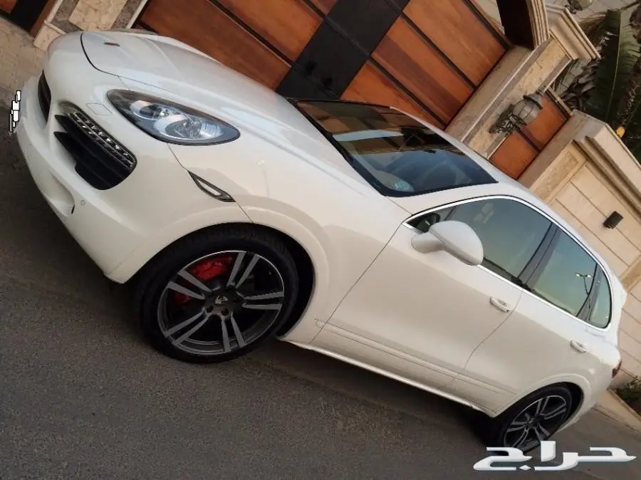 بورش كايين اس 2011 فل كااامل ابيض (image 48)