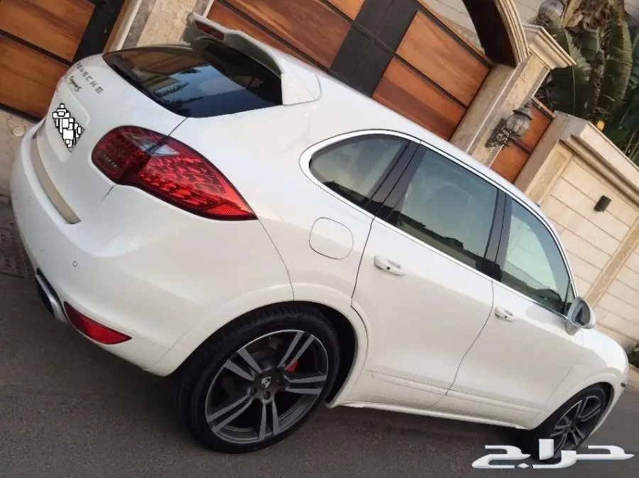 بورش كايين اس 2011 فل كااامل ابيض (image 49)