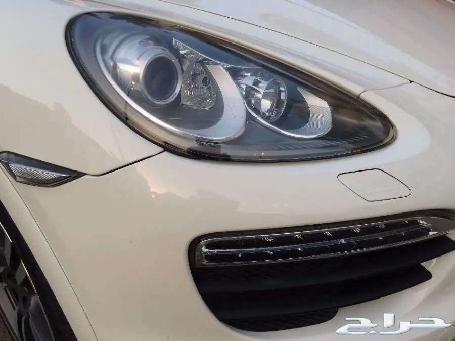 بورش كايين اس 2011 فل كااامل ابيض (image 59)