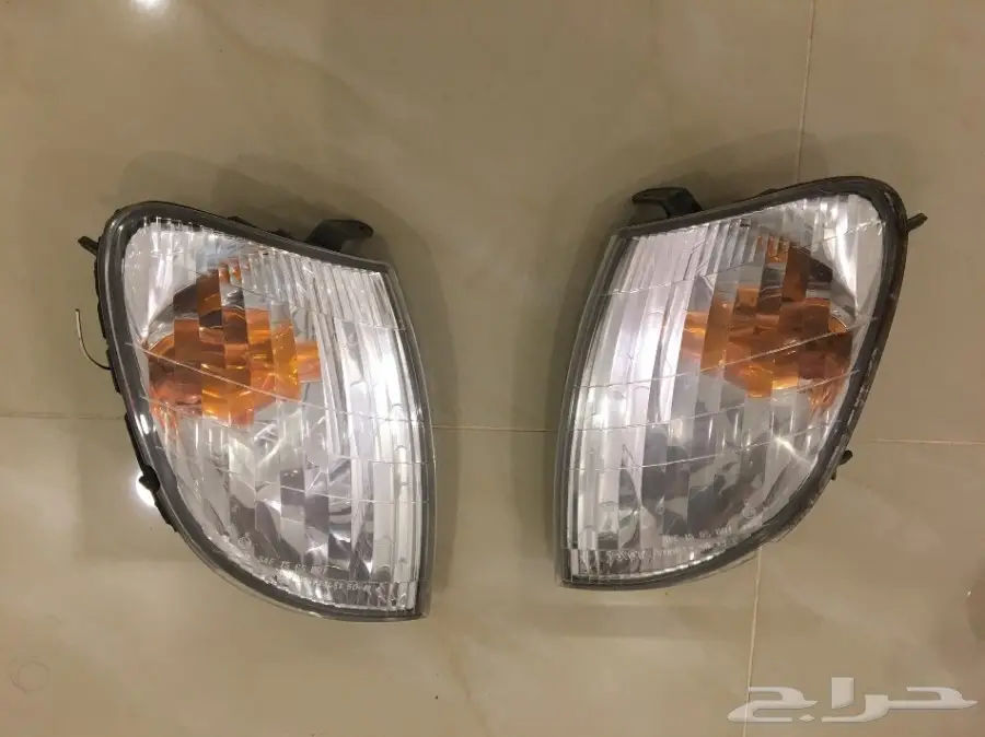 للبيع آنوآر لكزس آمآميه خلفيه  (image 1)