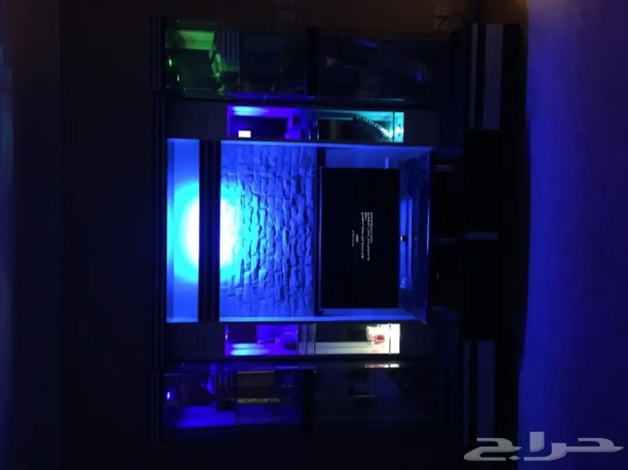 مكتبة تلفزيون فخمه للبيع  (image 1)