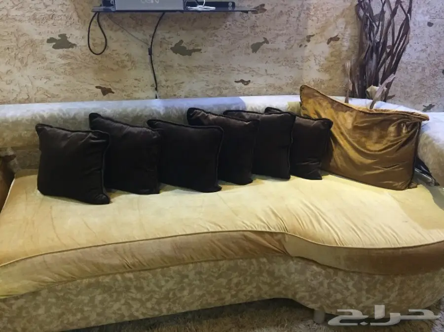 طقمين كنب ب 1500