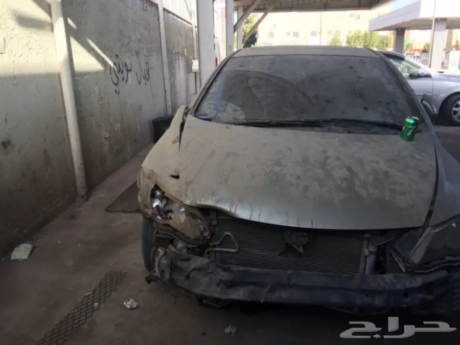 هوندا سيفيك فول كامل للبيع فيها صدمه خفيفه  (image 4)